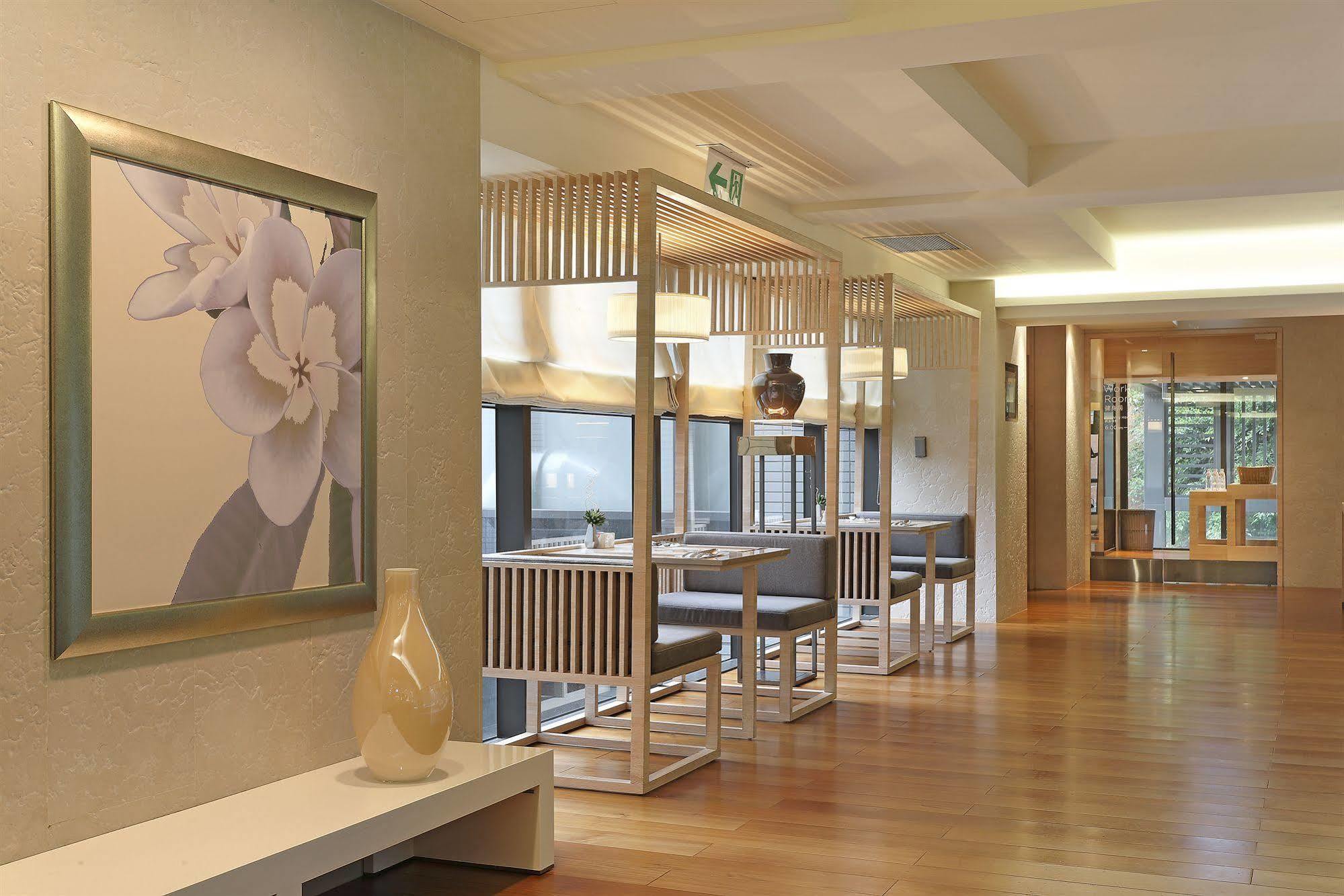 Hotel Cozzi Minsheng Tajpej Buitenkant foto